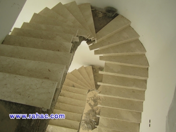 أعمال الموزايكو للدرج 2 