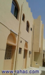 تركيب نوافذ الطابق الأول