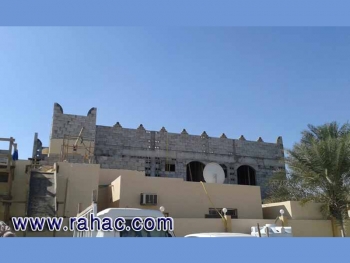 الانتهاء من أعمال الطابوق والخرسانة 